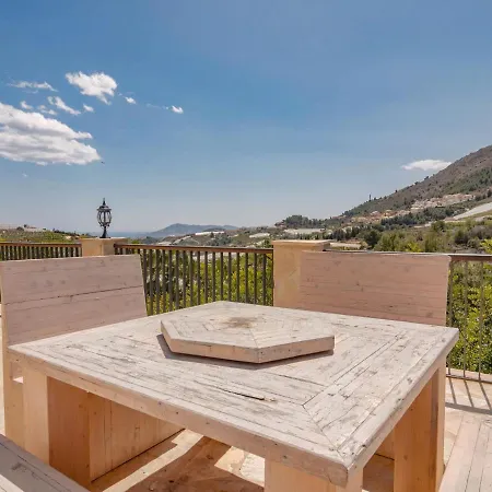 Serene In Callosa D' Ensarria With Private Pool Callosa de Ensarriá